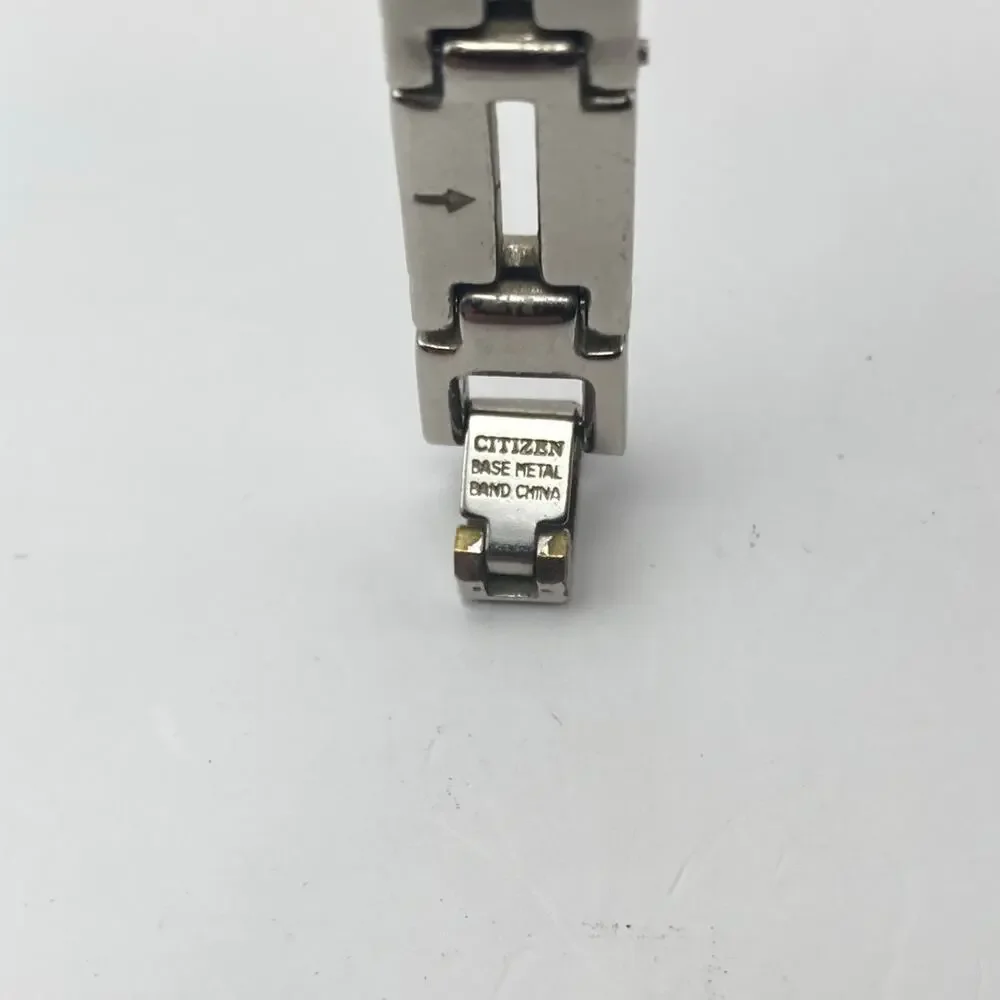 Citizen Women's Rectangle Dress Watch 14mm - New Battery - Wrist 6